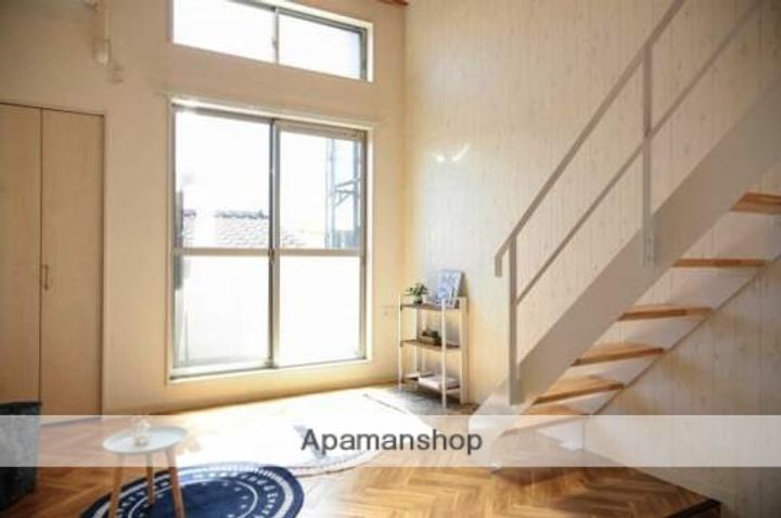 福岡県福岡市東区筥松4丁目の賃貸アパートの居間