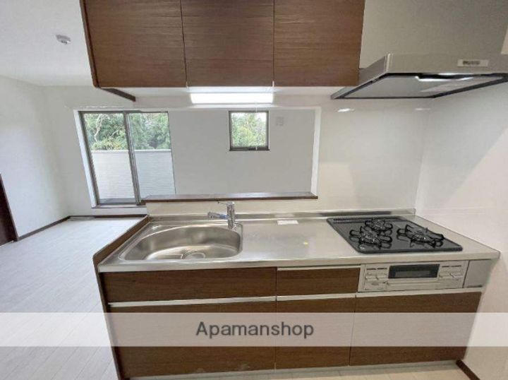 プレシャス多々良の内装