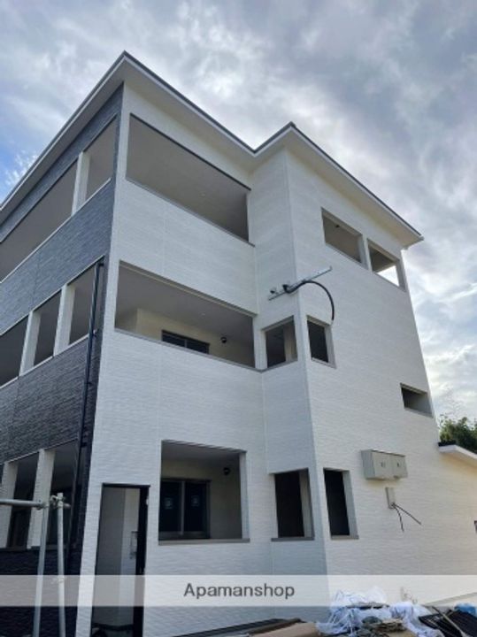 プレシャス多々良の外観