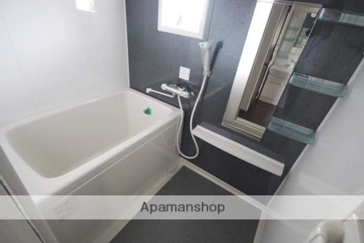 福岡県糟屋郡須惠町大字上須惠の賃貸アパートの風呂