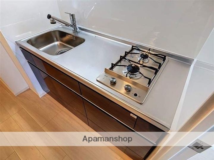 LUXCAS FUKUOKA EASTのキッチン