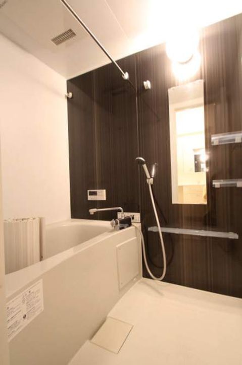 グランドヒル英302の内装