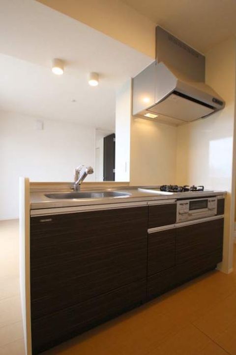 グランドヒル英302の内装