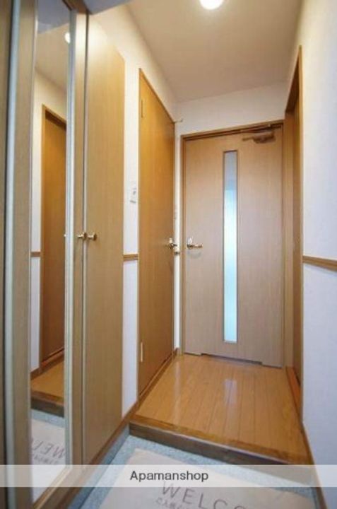 福岡県福岡市東区松島3丁目の賃貸マンションの玄関