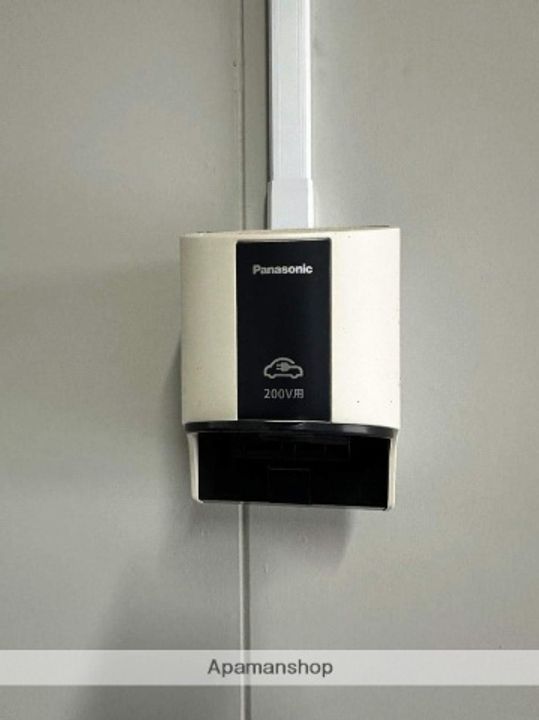 ガレージハウス青葉の外観