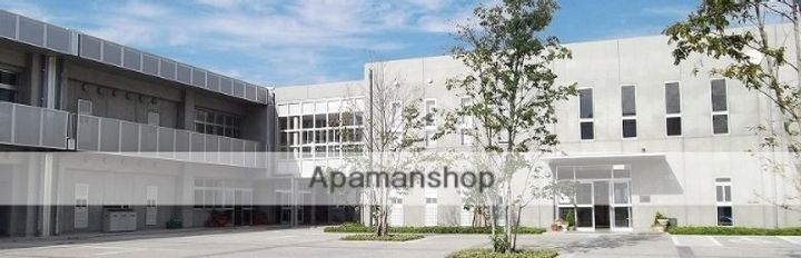 アーフリーミⅣの周辺