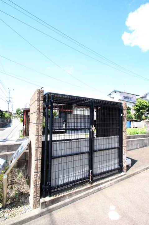 レイクパーク かよいちょうの外観