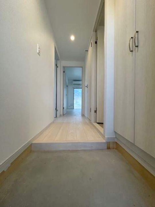 ショウジュン原田の玄関