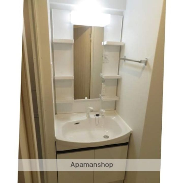 福岡県福岡市東区筥松2丁目の賃貸マンションの内装