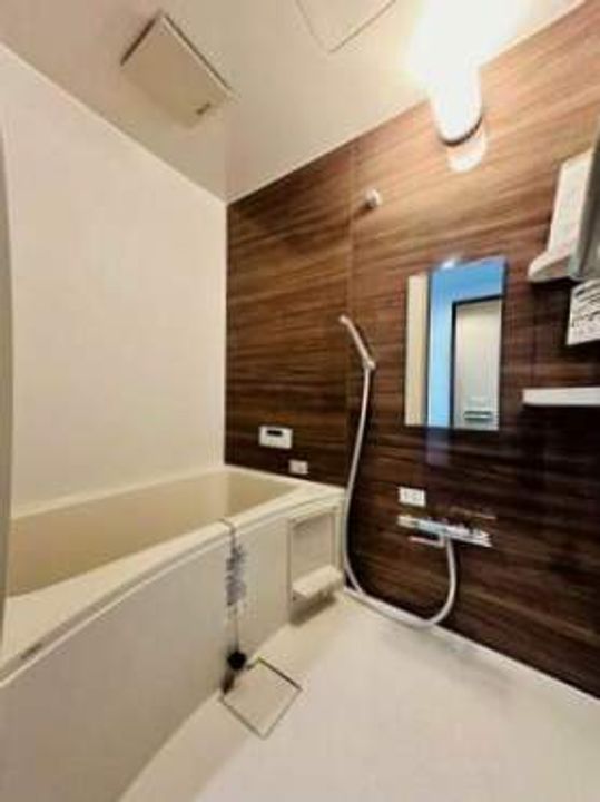 ガレージハウス旭台の内装