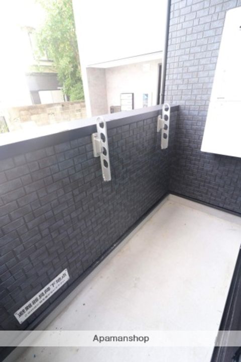 CRECIA和白のその他画像
