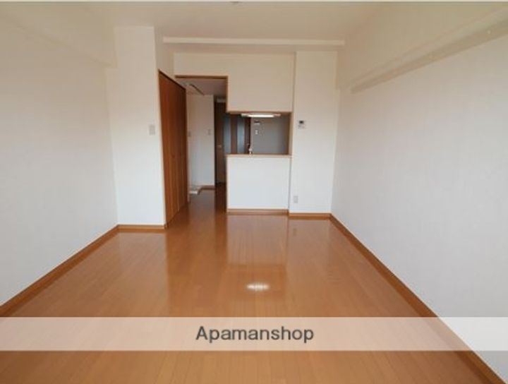 アスパラ倶楽部の居間