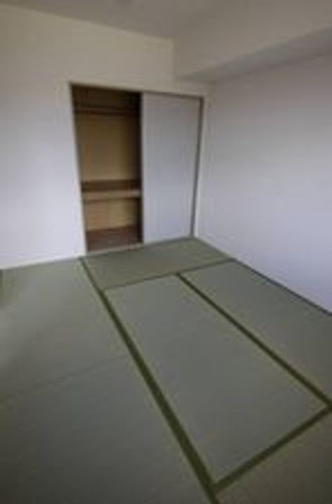 セジュール南風102の居間