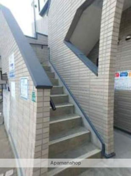 福岡県福岡市南区井尻2丁目の賃貸アパートの外観