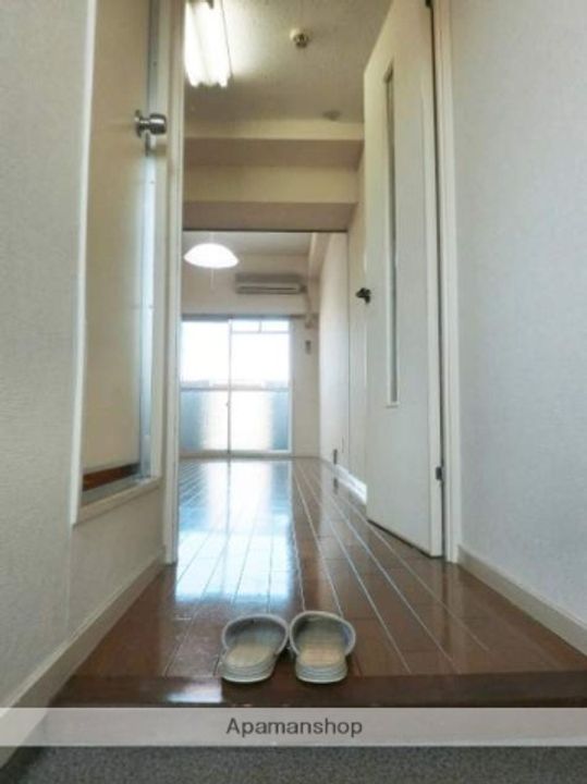 アバンダント84の玄関