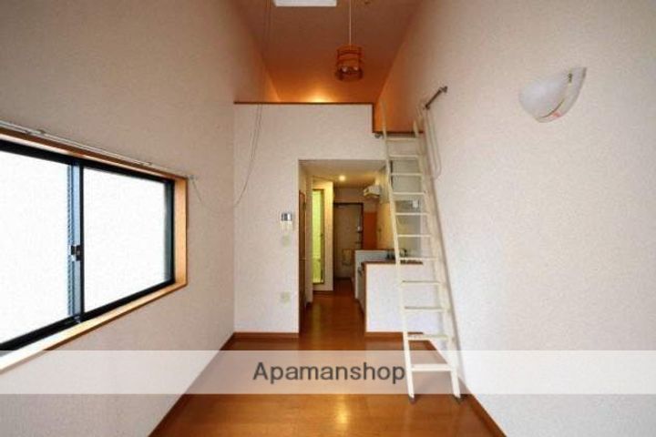 レガリータ高宮の居間