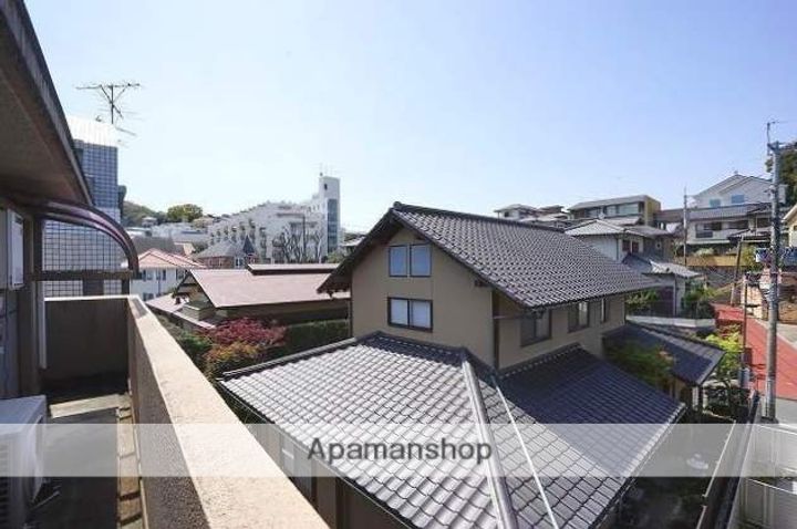 シエスタ平和の内装