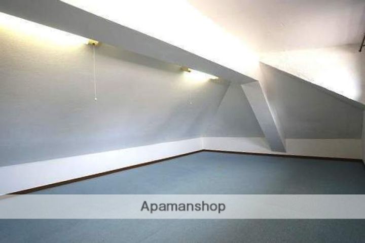 シエスタ平和の内装