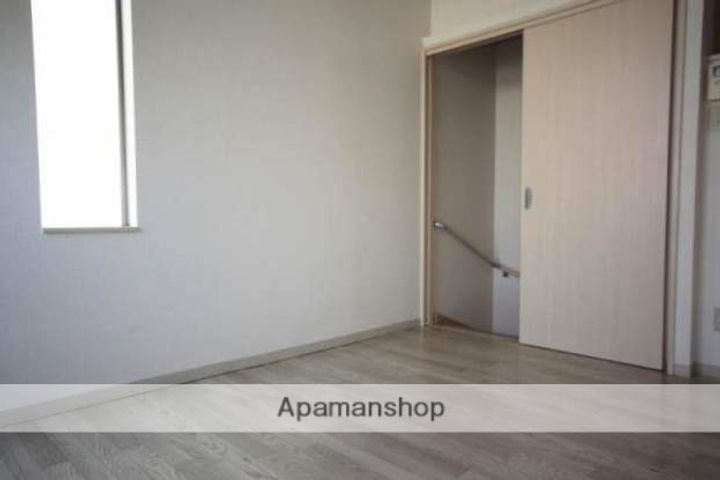 ルーブル平尾の内装