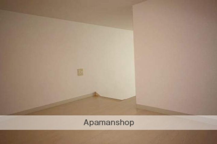 ルーブル平尾の内装