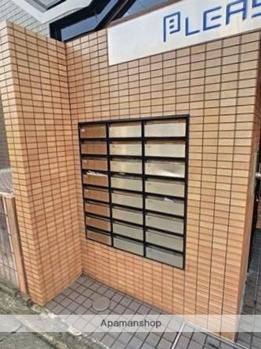 PLEAST清水の外観