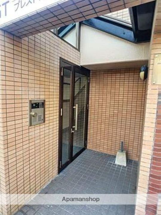 PLEAST清水の外観