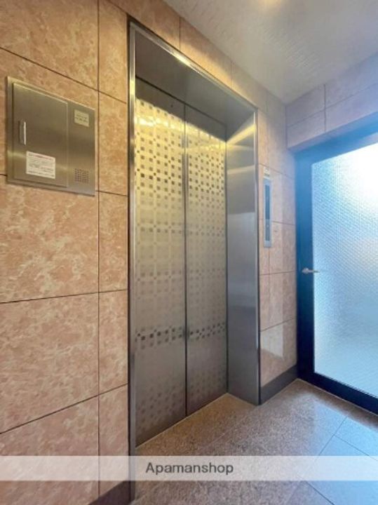 福岡県福岡市中央区平尾5丁目の賃貸マンションの外観
