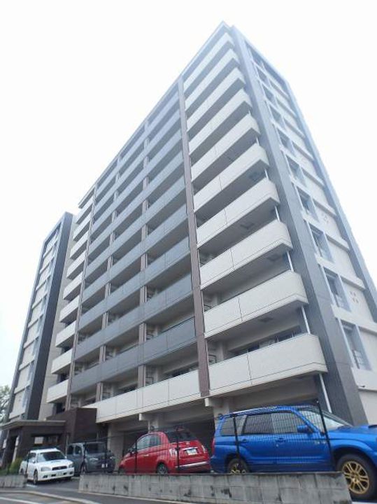 福岡県福岡市博多区吉塚6丁目の賃貸マンションの外観