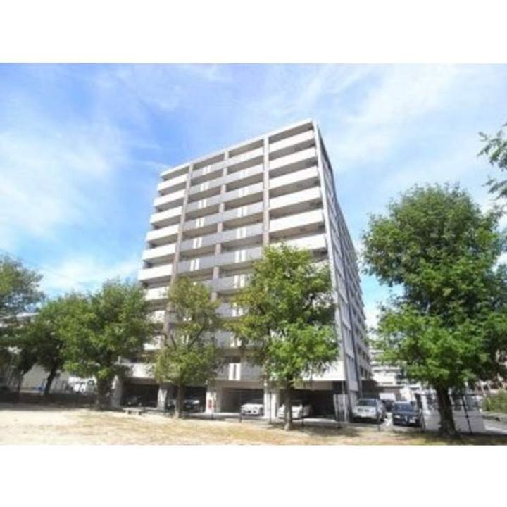福岡県福岡市博多区吉塚6丁目の賃貸マンションの外観