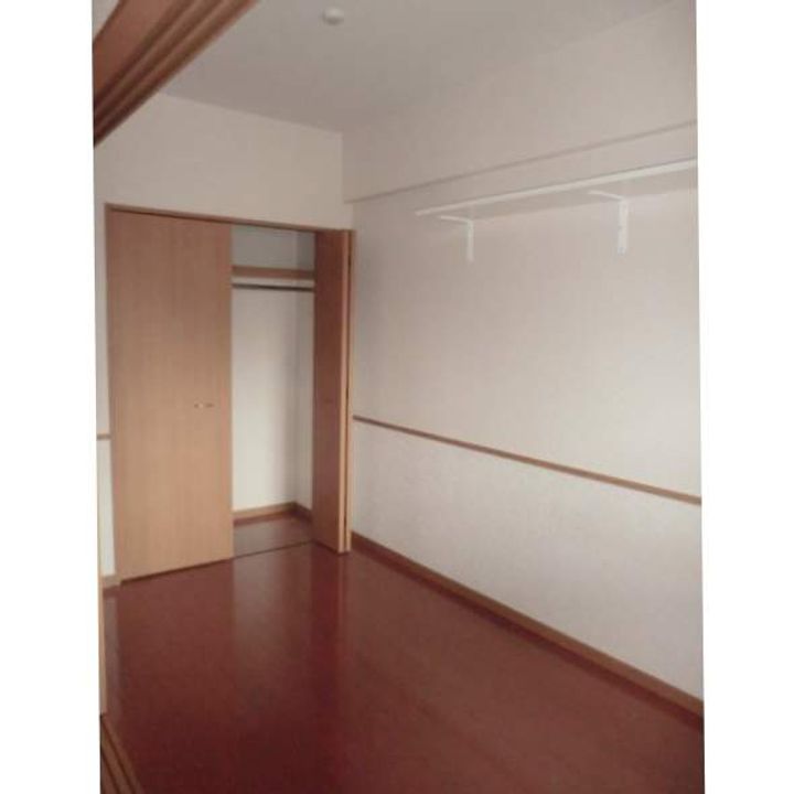 福岡県福岡市博多区堅粕5丁目の賃貸マンションの内装