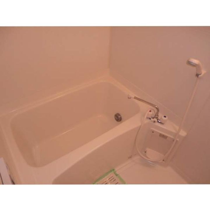 福岡県福岡市博多区堅粕5丁目の賃貸マンションの内装