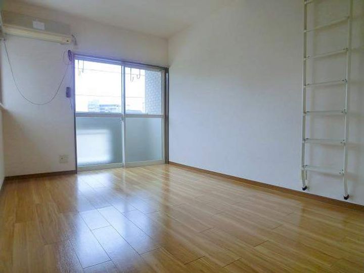 福岡県福岡市南区高木3丁目の賃貸アパートの内装