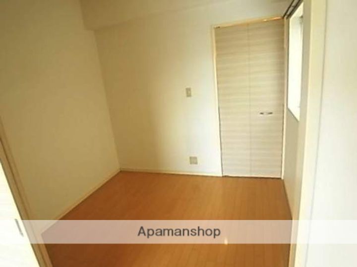 福岡県福岡市博多区東光寺町1丁目の賃貸マンションの内装