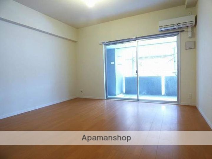 福岡県福岡市博多区寿町3丁目の賃貸マンションの居間