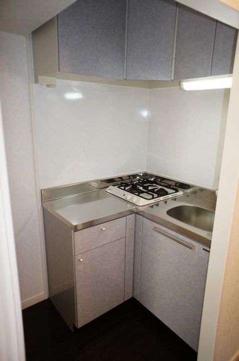 福岡県福岡市中央区春吉3丁目の賃貸マンションの内装