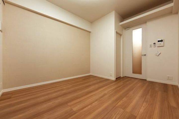 福岡県福岡市中央区天神3丁目の賃貸マンションの居間