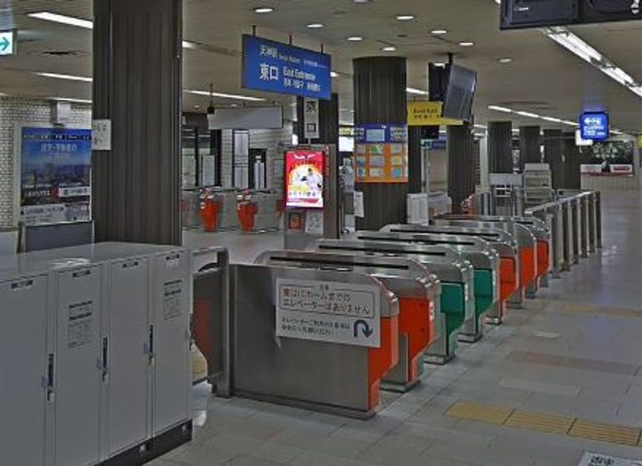 福岡県福岡市中央区天神3丁目の賃貸マンションの周辺