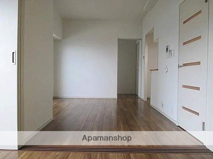 グランフォーレラグゼ博多駅南の居間