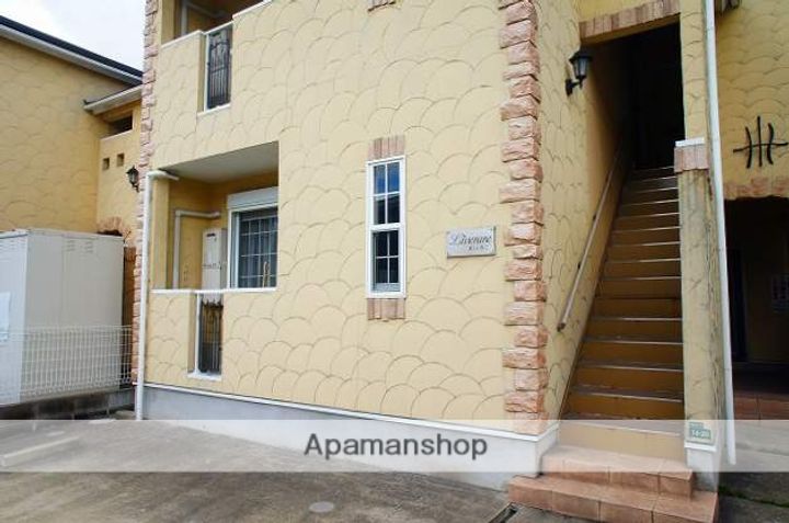 リブレア東比恵A棟の外観