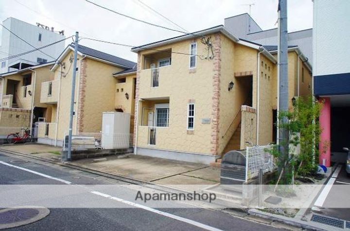 リブレア東比恵A棟の外観