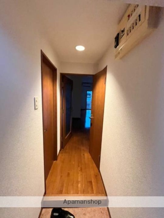 アーバンハイツ住乃江の玄関