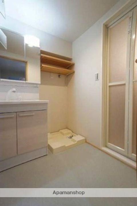 ケイジェイ博多住吉ビルの内装