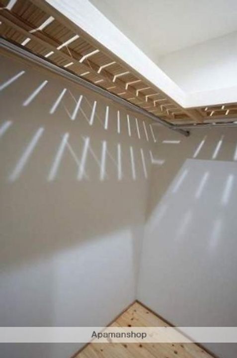 ケイジェイ博多住吉ビルの内装