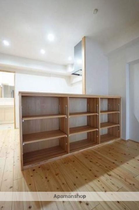 ケイジェイ博多住吉ビルの内装