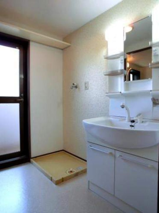 福岡県福岡市南区三宅2丁目の賃貸マンションの内装