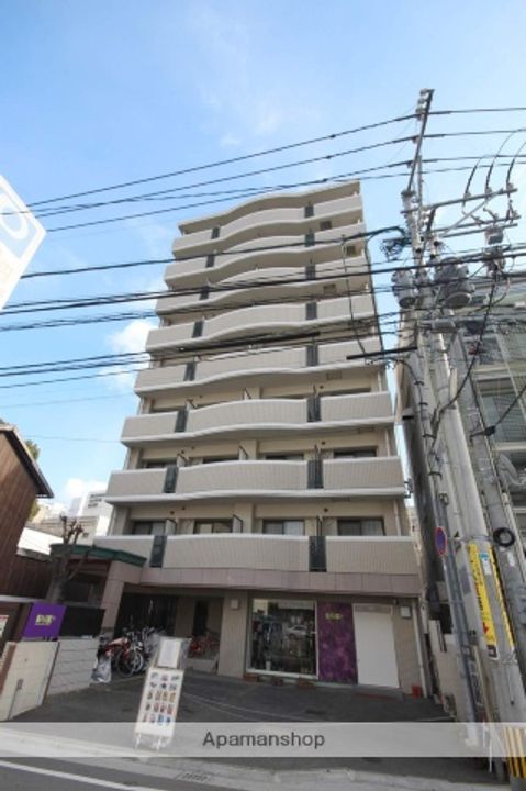 福岡県福岡市中央区今泉1丁目の賃貸マンションの外観