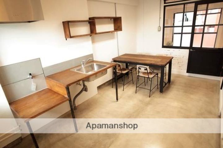 ラコンテ赤坂けやきの内装