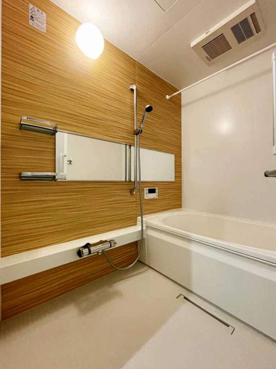 シャーメゾン日赤通りの風呂