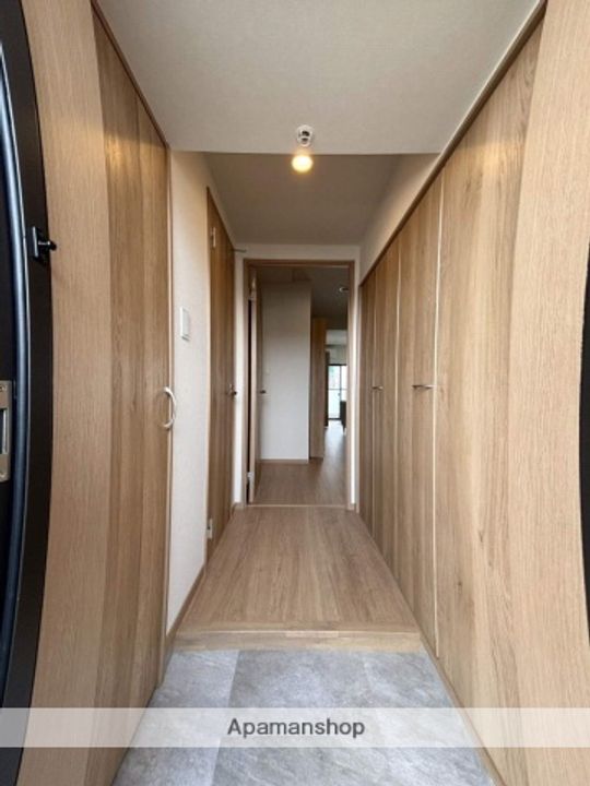 福岡県福岡市博多区住吉4丁目の賃貸マンションの玄関