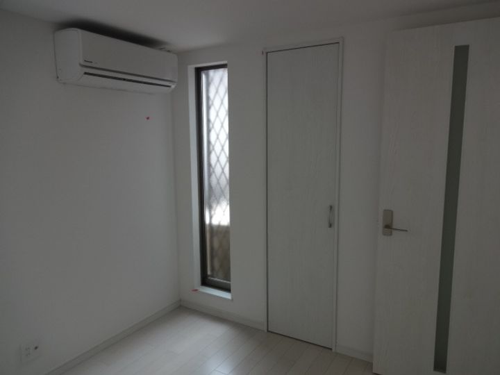 福岡県福岡市博多区井相田3丁目の賃貸アパートの居間